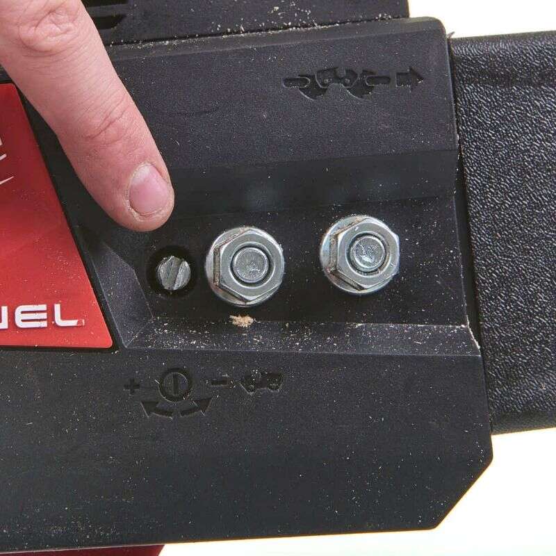 Image du produit Milwaukee M18 FUEL Tron&ccedil;onneuse avec bar de 40 cm M18 FCHS-0