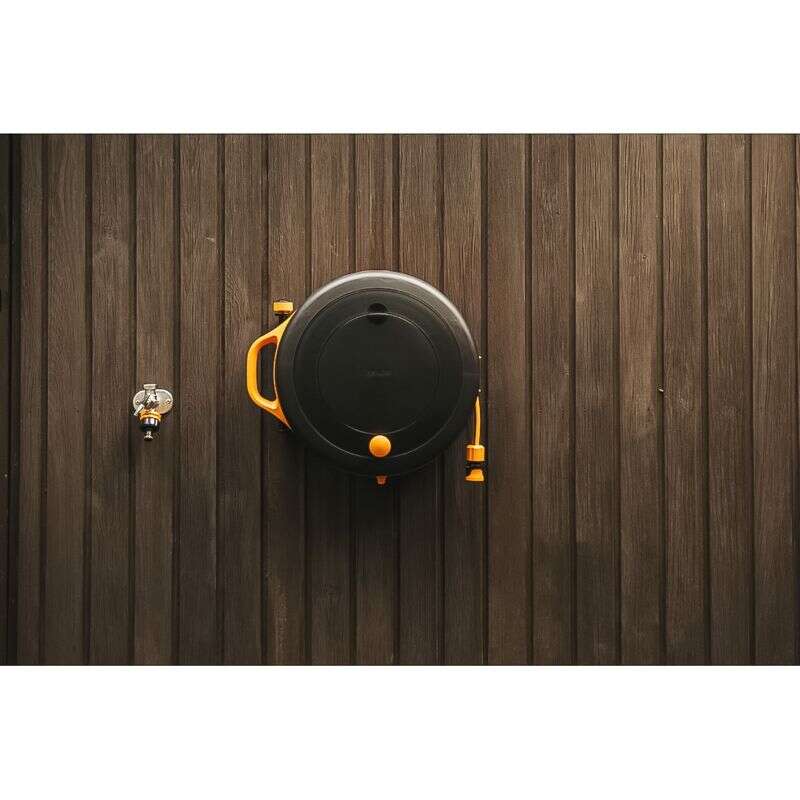 Image du produit FISKARS DEVIDOIR S AVEC TUYAU DE 15M