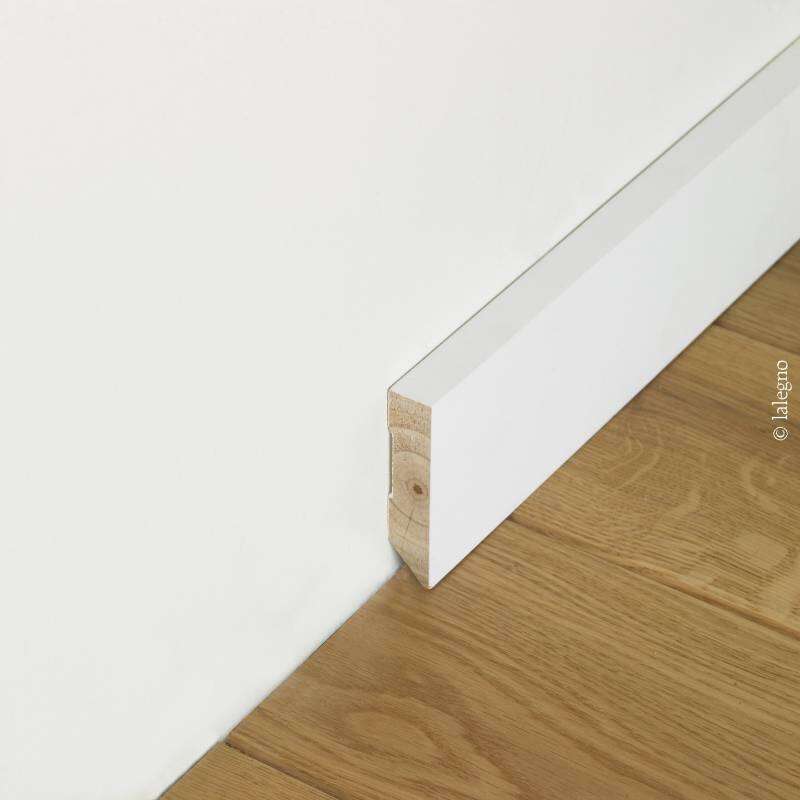 Image du produit LALEGNO - Plinthe massive pr&eacute;-peinte - droite - 15 x 68 x 2900 mm