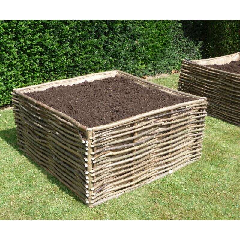 Image du produit Potager carr&eacute; en noisetier tress&eacute;