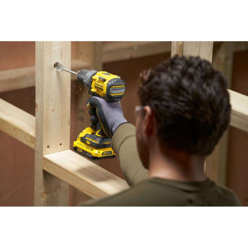 Image du produit Stanley V20 Perceuse Visseuse BL 80Nm 18V, 2 x 2.0Ah SFMCD725D2K-QW