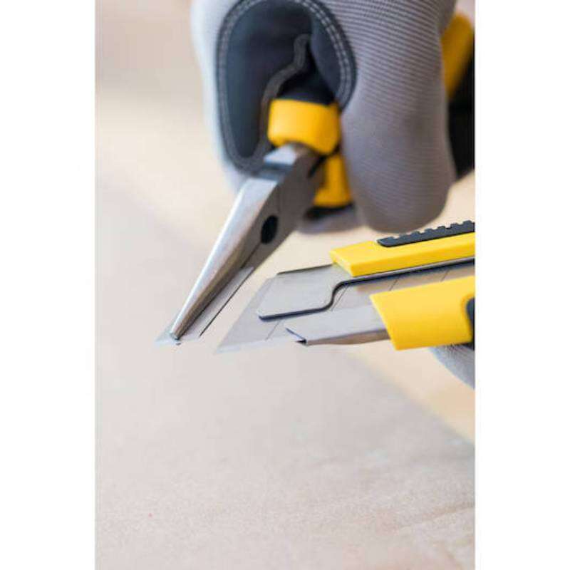 Image du produit STANLEY - Couteau de d&eacute;molition Dynagrip /Cutter - 25 mm