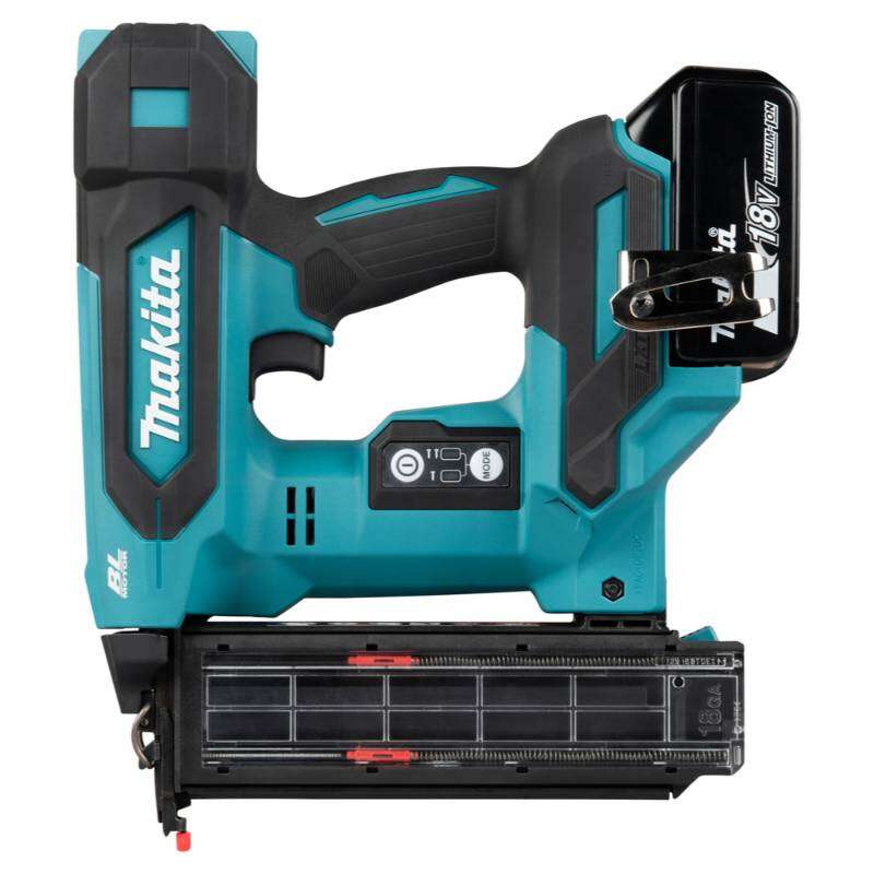 Image du produit MAKITA - Cloueur mini-brads en Makpac - sans batterie (18V LXT&reg;) - DBN501ZJ