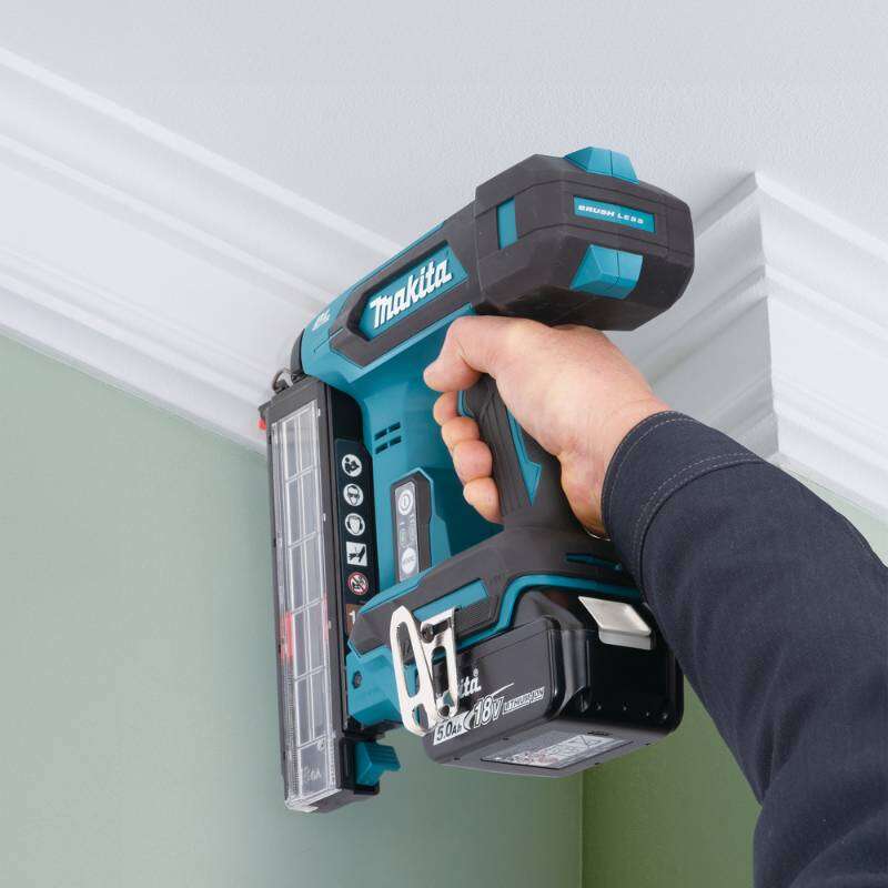 Image du produit MAKITA - Cloueur mini-brads en Makpac - sans batterie (18V LXT&reg;) - DBN501ZJ