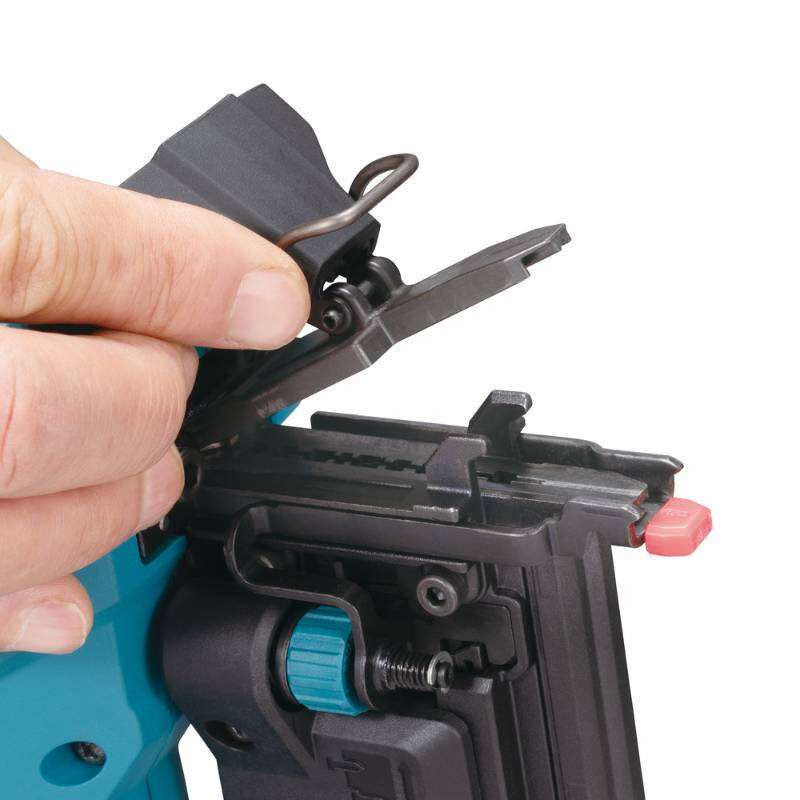 Image du produit MAKITA - Cloueur mini-brads en Makpac - sans batterie (18V LXT&reg;) - DBN501ZJ