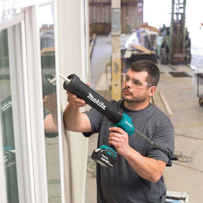Image du produit MAKITA - Pistolet silicone en coffre (18V LXT&reg;) - DCG180RAX