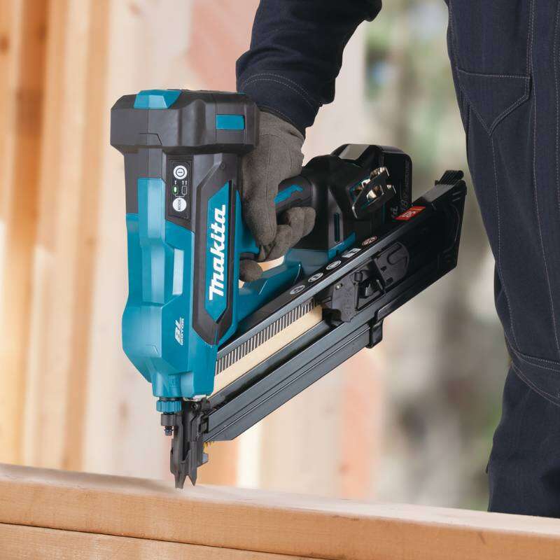 Image du produit MAKITA - Cloueur de construction / charpente (18V LXT&reg;) - DBN900ZK