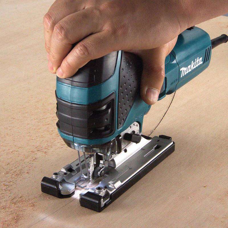 Image du produit MAKITA - Scie sauteuse 720W en Makpac (220V) - 4351FCTJ