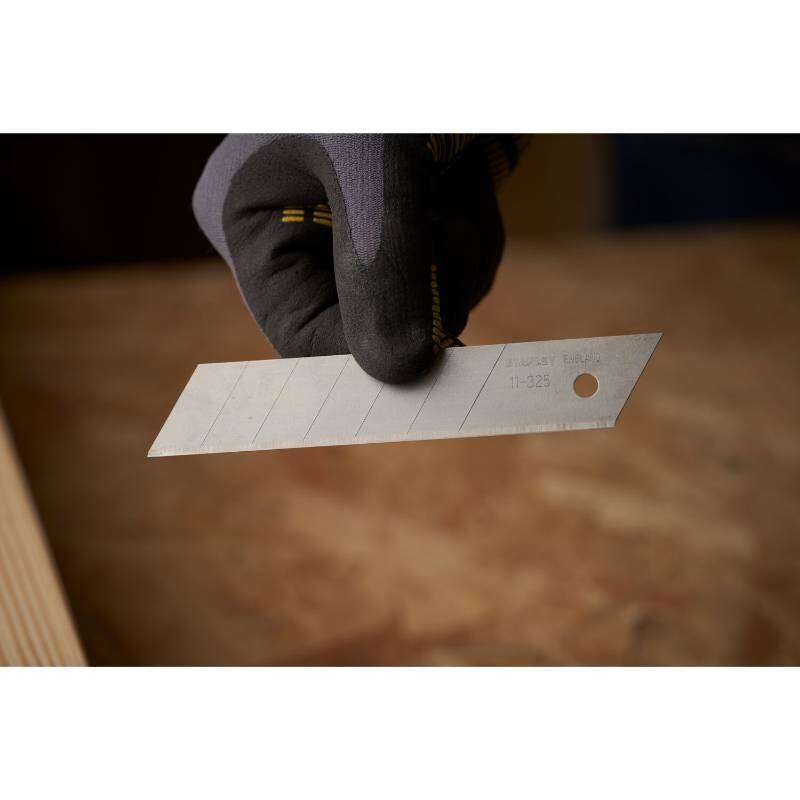 Image du produit STANLEY - Lames de Cutter 25 mm, avec 6 segments // Distributeur (10 pcs)
