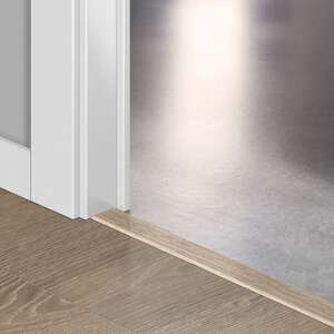 Image produit QUICK-STEP - Profil&eacute; Incizo (QSINCP 01285) (LCF 259)Ch&ecirc;ne Vieilli Blanc - 13 x 48 x 2150 mm